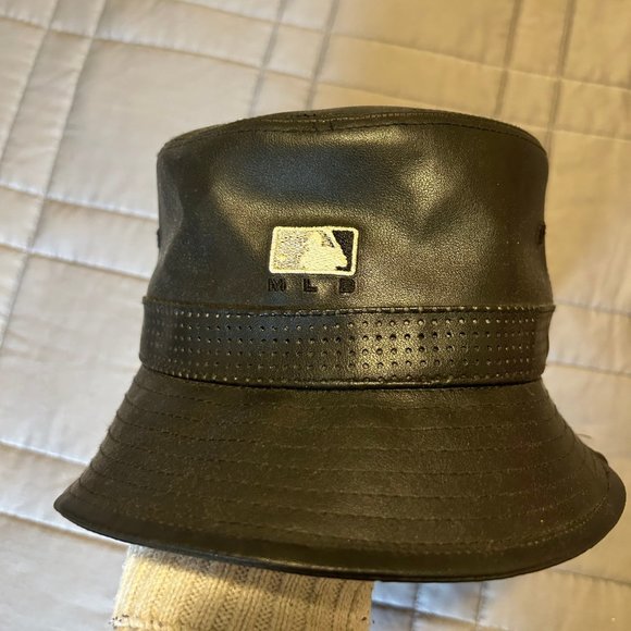 Vintage MLB Chicago Cubs Bucket hat - Picture 2 of 2